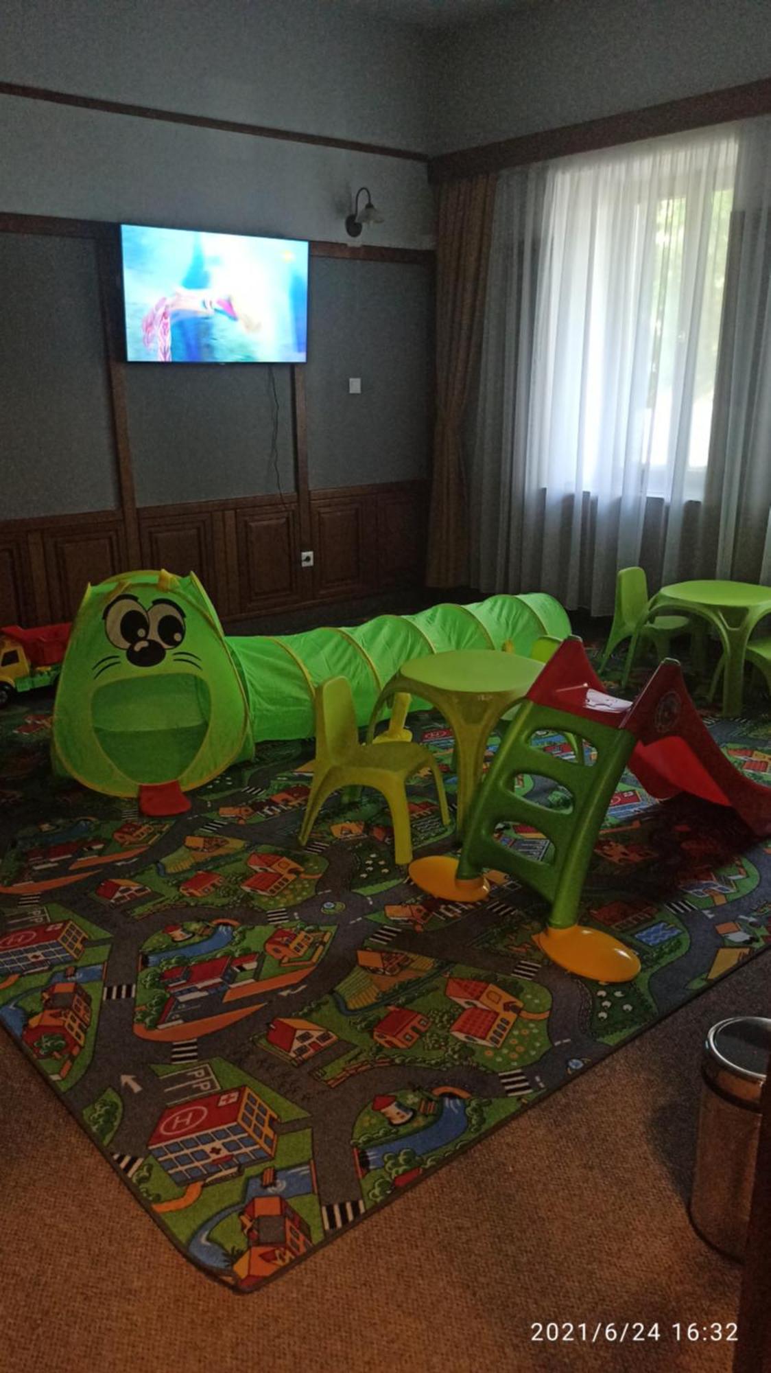Bed and Breakfast Svajci Lak Panzio Ньиредьхаза Экстерьер фото